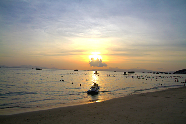 巽寮湾海滩夕阳图片