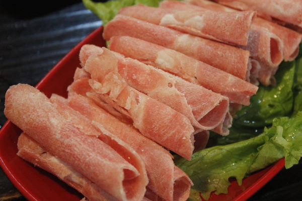 牛肉生菜火锅原料图片