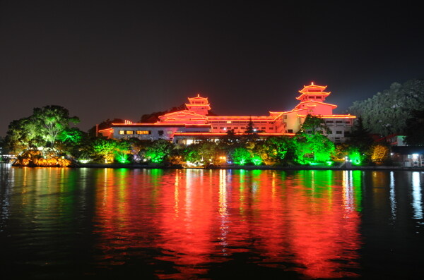 桂湖饭店远夜景图片