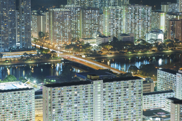 高楼大厦夜景图片