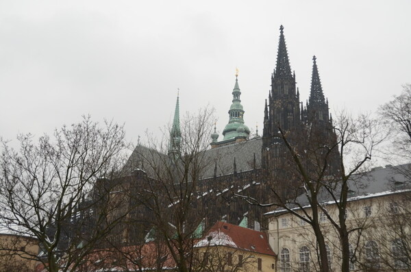 捷克布拉格城堡背面图片