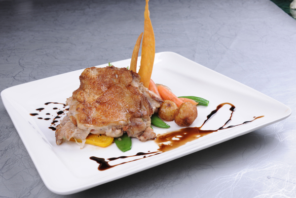 香煎鸡排鲜嫩多汁